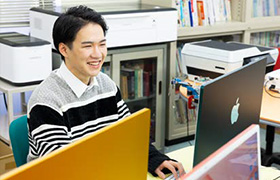 WebデザインⅠ～ Ⅳの授業風景