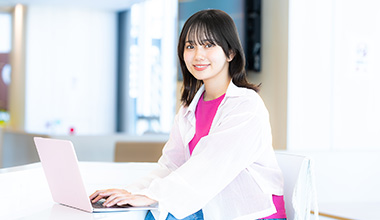 入学前にコンピュータの知識がなくても理解できるわかりやすい授業なので安心