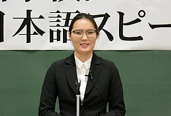 ネレギュ ノミン エルデネさん『ホーキンス博士が教えてくれたこと』