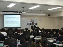 学内企業説明会開催!